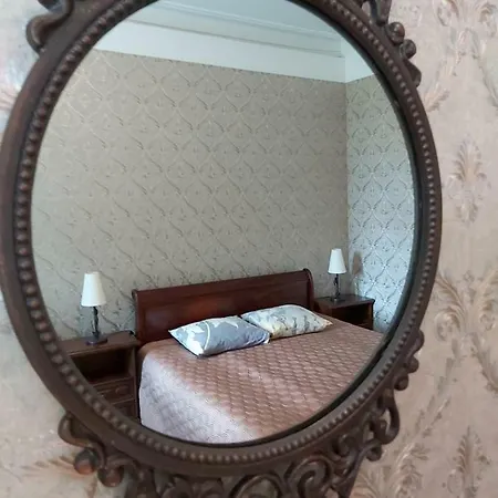 Paslepa Mois Apartment